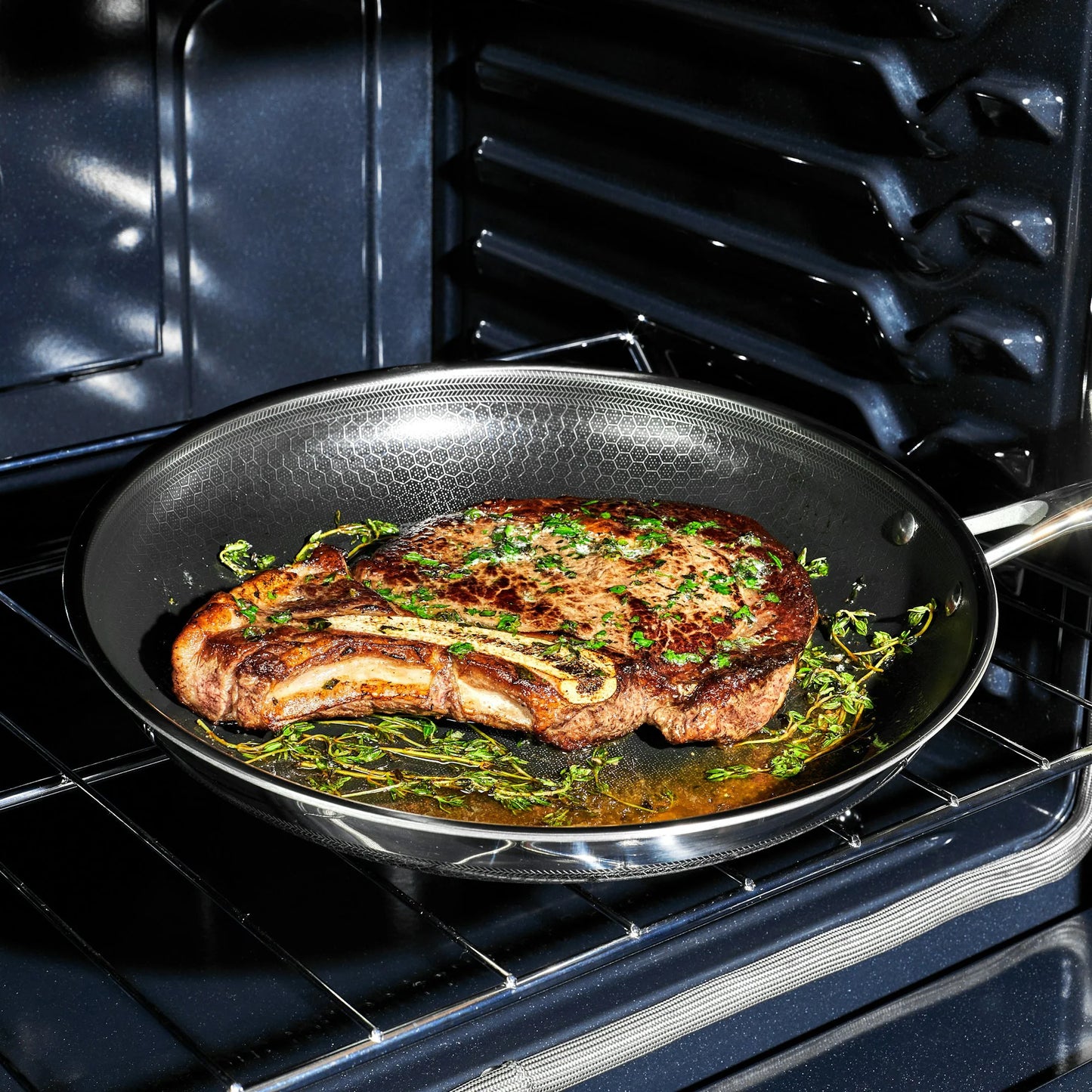 Hybrid Fry Pan with Lid, 12